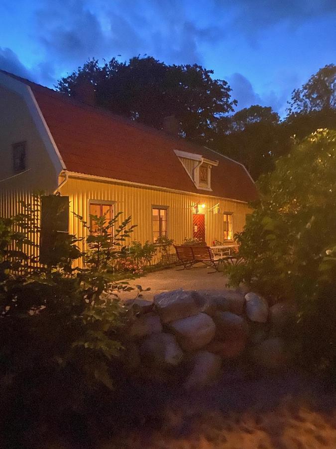 Hunnebostrands Vandrarhem Gammelgarden Extérieur photo